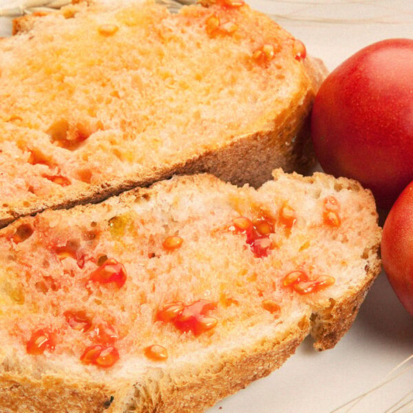 PAN con TOMATE y ACEITE